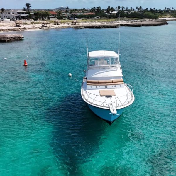 Private Boat in Aruba up to 15 people