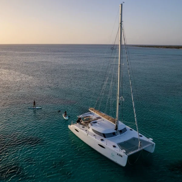 Private Luxury Charter Catamaran 04